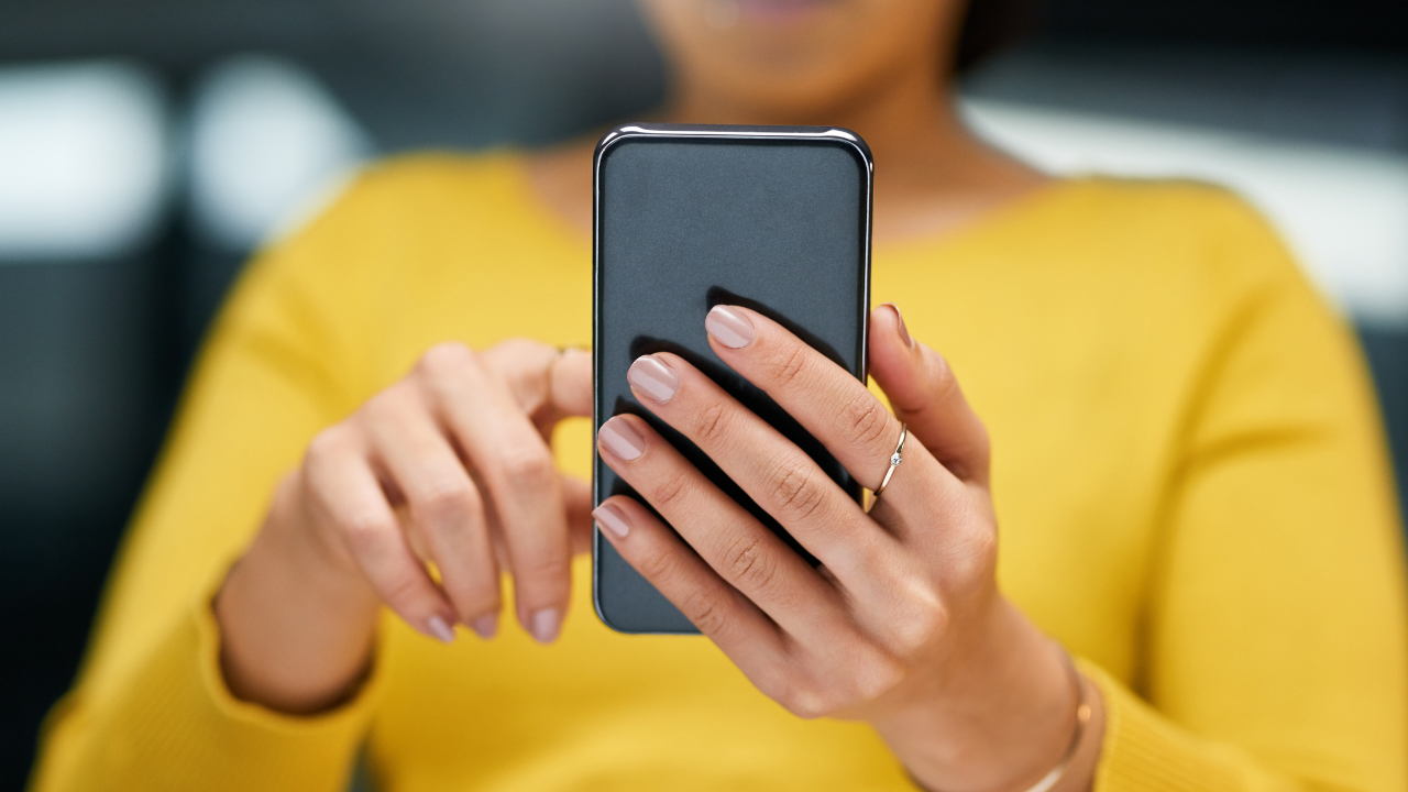 Best way to save and share useful links and resources on the go